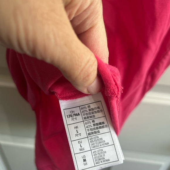 GUC size Medium bright Pink Tank Top with Mickey Mouse in gold - Picture 8 of 9